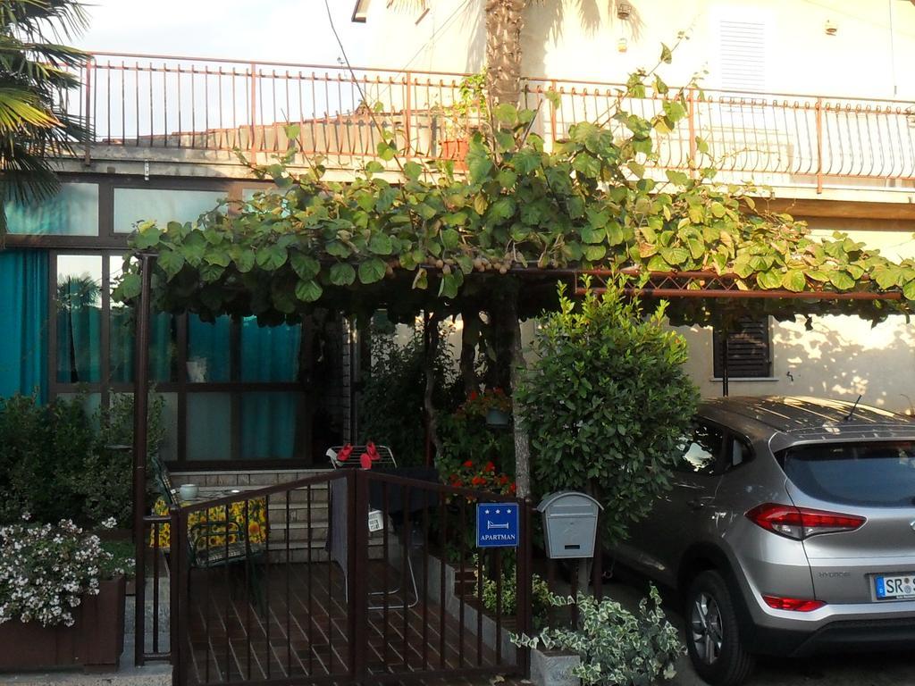 Marija Rooms & Apartments Umag Exterior photo